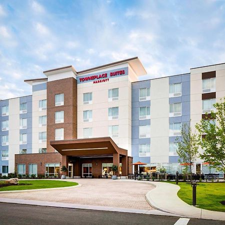 Towneplace Suites By Marriott Grand Rapids Airport Southeast Exterior foto